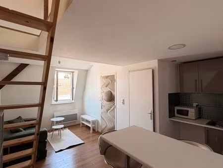 t2 meublé rénové – 41 m² – petite copropriété calme