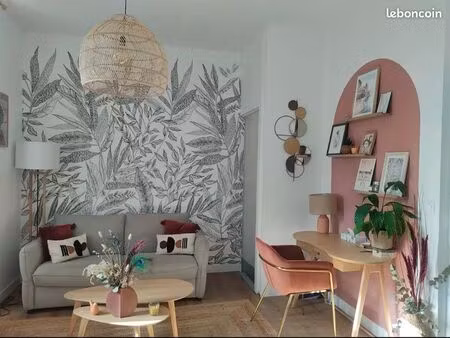 appartement style maison avec jardin entièrement meublé et équipé