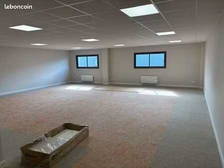 à louer bureau 100 m2 neuf