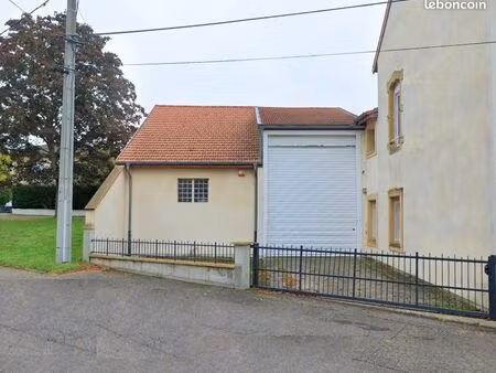 local 110 m² metz