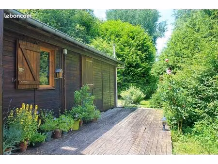 chalet à l'abri des regards sur terrain constructible