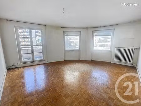 appartement 4 pièces 84 m²