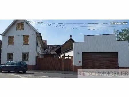 immeuble 7 pièces 205 m²