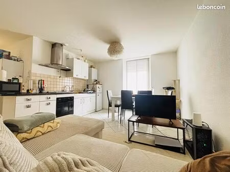 appartement 3 pièces 51 m²
