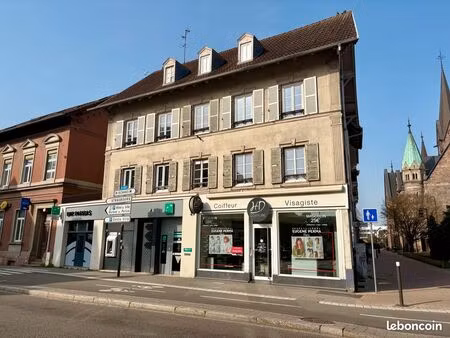 dernier étage – combles aménageables de 85 m² au sol à fort potentiel