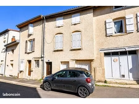 maison de bourg 90 m² à fort potentiel – billom