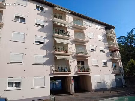 appartement 2 pièces  60 m²  tarbes centre