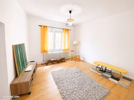 maison familiale lumineuse à issoire  4 chambres  120 m²