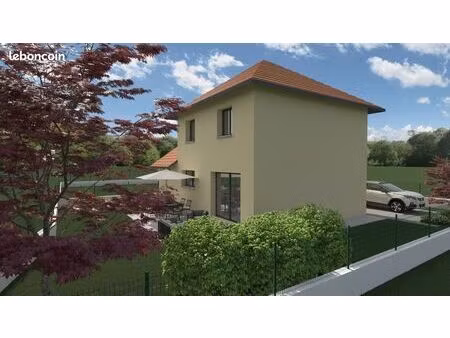 maison 4 pièces 85 m²