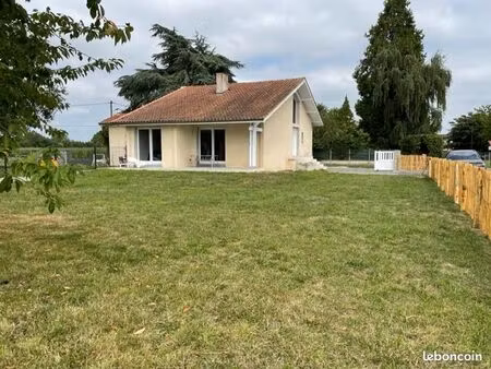 jolie maison à vic