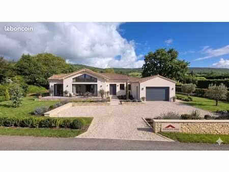 terrain 1 064 m² saint saturnin