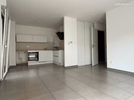 beau f2 vendu loué