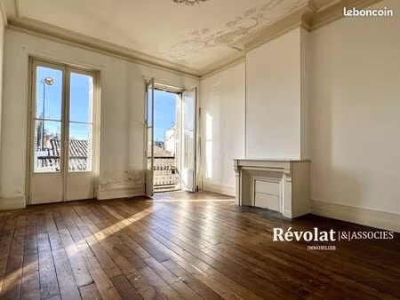 maison 6 pièces 180 m²