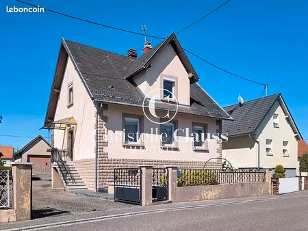 propriété 5 pièces 112 m²