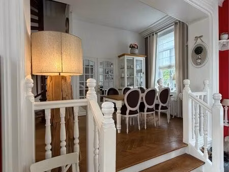 appartement de 100m2 avec du cachet