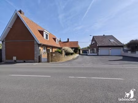 maison 8 pièces 156 m²