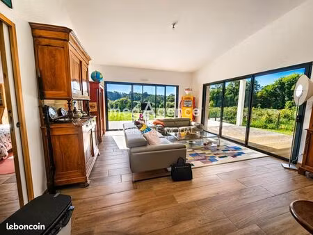 maison 5 pièces 144 m²