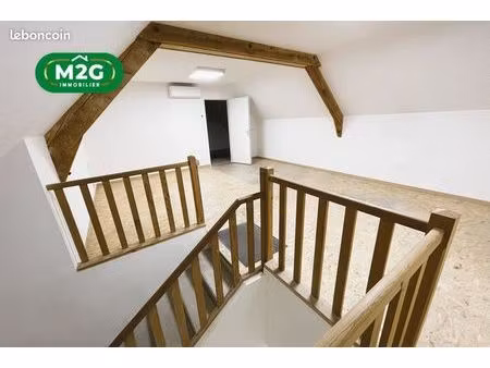 maison de ville 8 pièces 150 m²