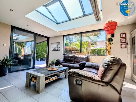 propriété 6 pièces 118 m²