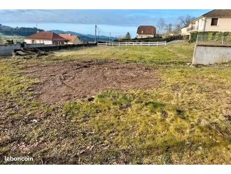 terrain 771 m² gibles