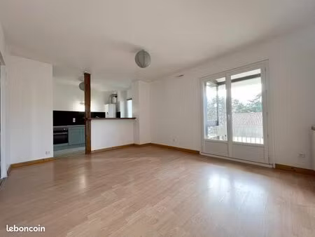 appartement 2 pièces 50 m²