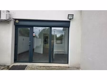 local proche centre saint rambert