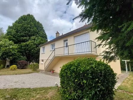 maison individuelle face au port de plaisance