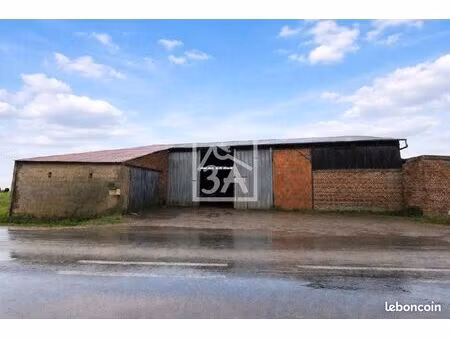 hangar 2 pièces 252 m²