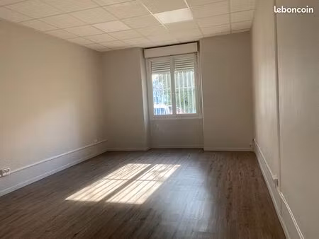 bureaux 52 m² vienne