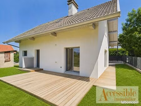 villa 5 pièces 110 m²
