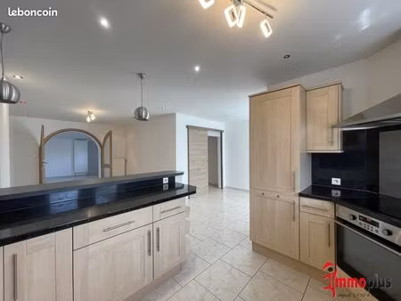 maison 4 pièces 94 m²