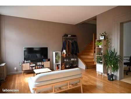 à vendre – duplex t3 lumineux – 97 m² – la madeleine