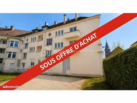immeuble 9 pièces 255 m²