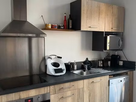 bel appartement renove disponible des debut septembre 2026