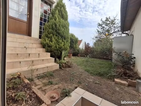 duplex 6 pièces 108 m²