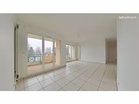 appartement 3 pièces 72 m²