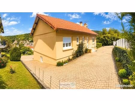 maison 5 pièces 121 m²