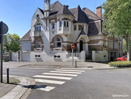 c à vendre