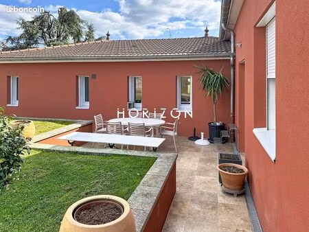 villa 7 pièces 183 m²