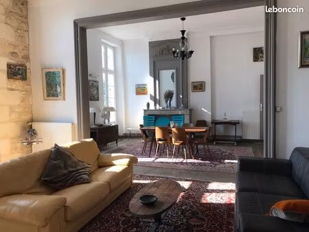location bail meublé 1 an renouvelable