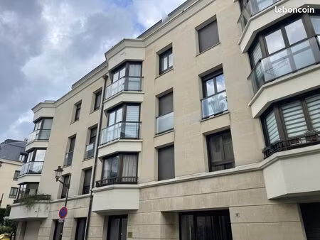 appartement 3 pièces 94 m²