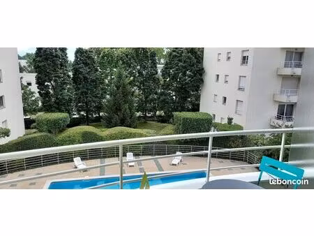 agréable studio meublé dans résidence avec piscine