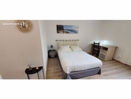 studio meublé de 24 5 m2 pour étudiant  quartier st genès entièrement rénové récemment