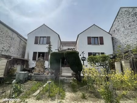 maison 7 pièces 210 m²