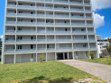 appartement t2 lumineux de 45 m² avec 2 balcons et parking – gradignan