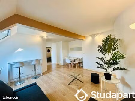 chambre 1 pièce 10 m²
