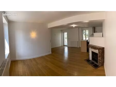 appartement meublé 4 pièces 90m2 centre sainte pazanne