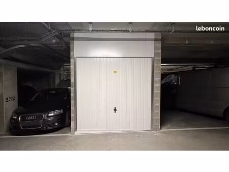 box 12 m²