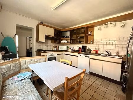 maison de ville 6 pièces 150 m²