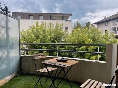 appartement 2 pièces 53 m²